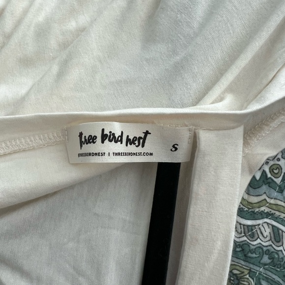 Three Bird Nest Open Back Dolman
Top - Cream long sleeve top - Picture 5 of 5